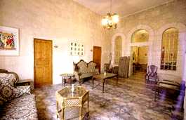 Upper Lounge